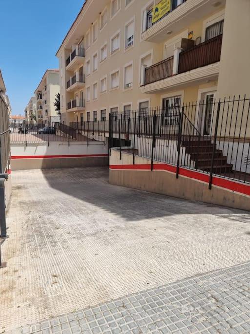 Alojamiento Con Piscina Y Parking En Sevilla La Algaba Exterior photo